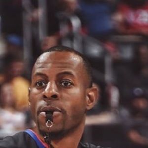 Meet your Posher, Dennis